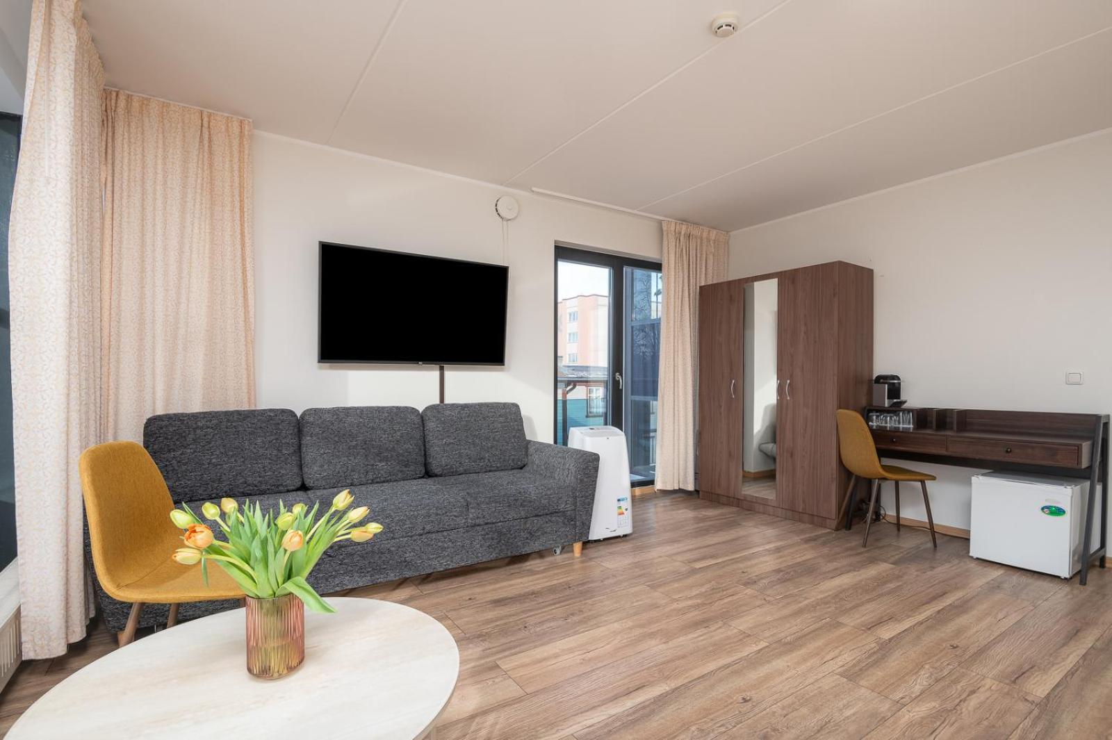 Hotell Tammsaare Pärnu Exterior foto