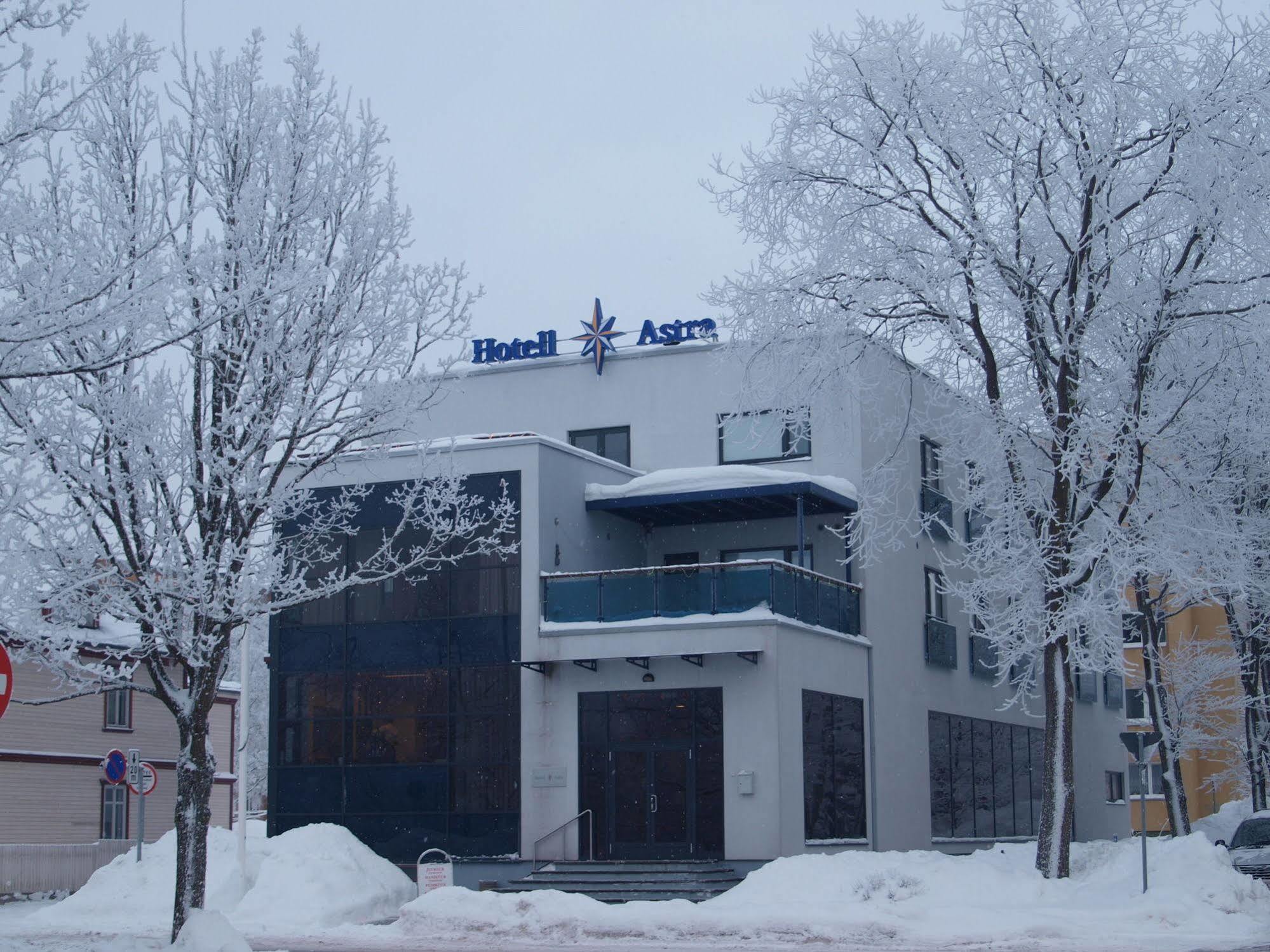 Hotell Tammsaare Pärnu Exterior foto