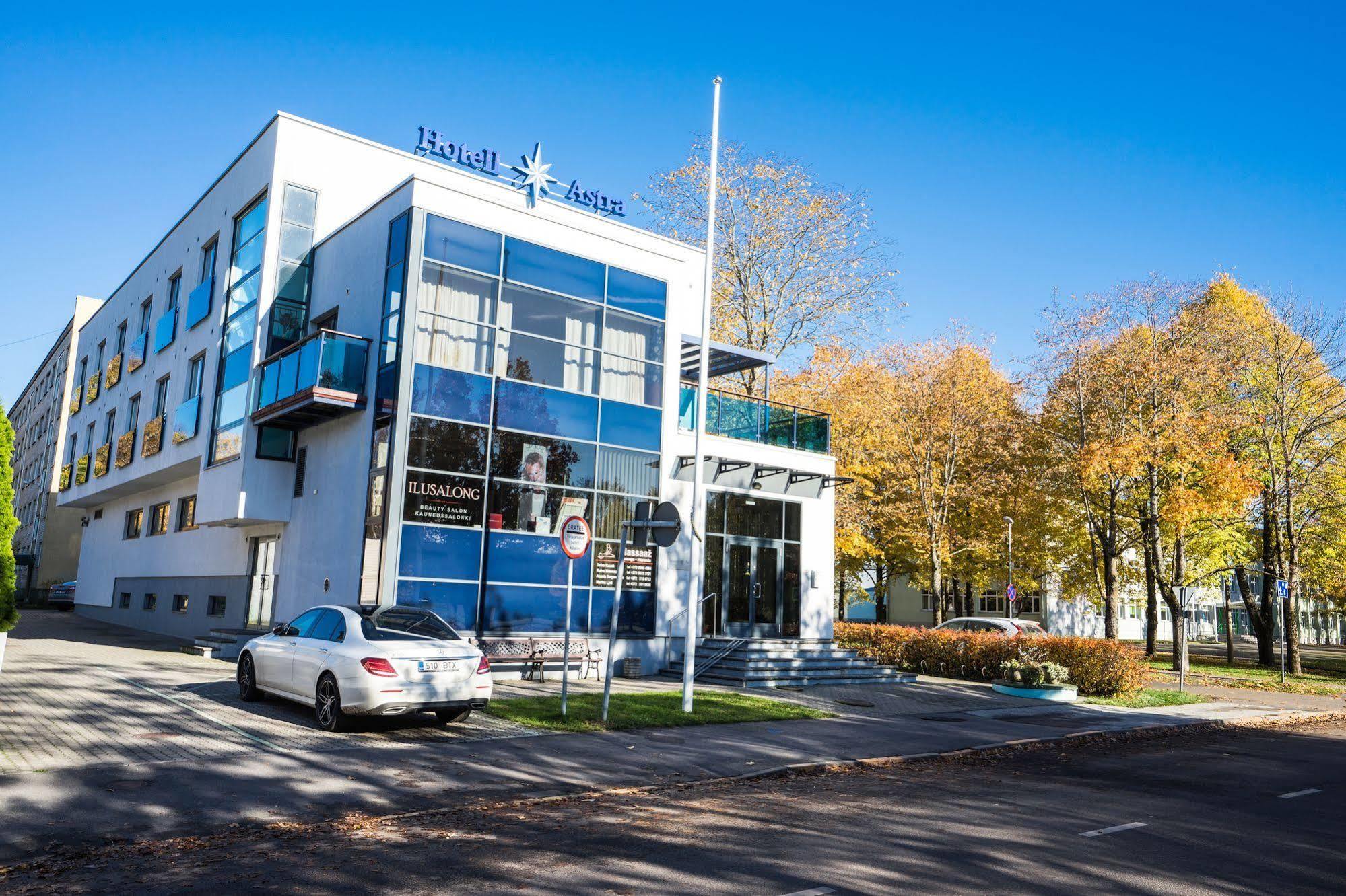 Hotell Tammsaare Pärnu Exterior foto
